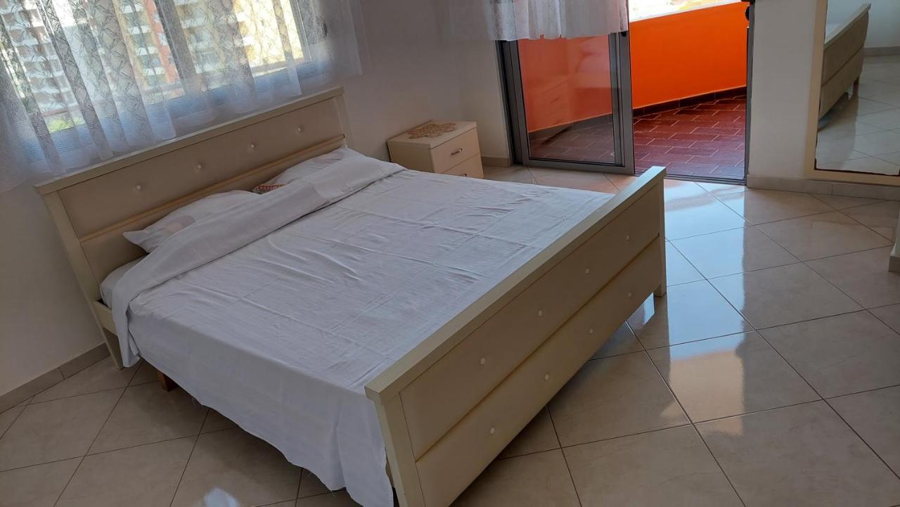 Sweetview 2-Bedroom Apartment With 3 Balcony Seaview วญอเรอ ภายนอก รูปภาพ